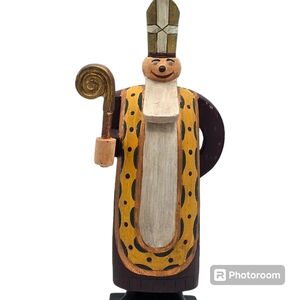 metropolitan museum of art MMA_UPM 10'' Wooden Bishop With Staff Figurine Decor